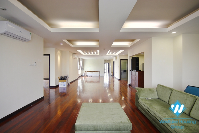 Four-room ambassador-sized apartment for rent in a quiet alley in the heart of Hoan Kiem district